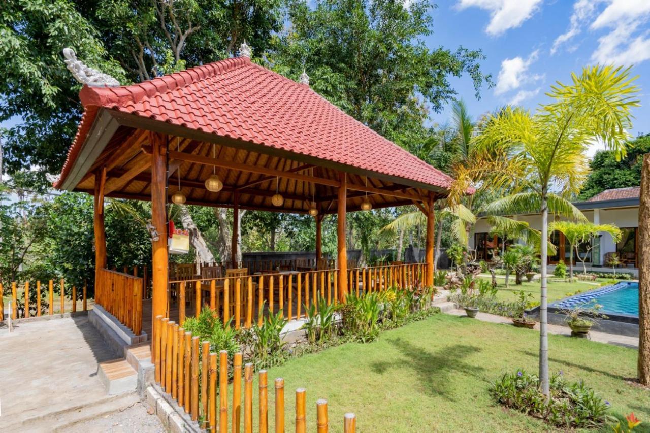 Surya Maha Bungallo Toyapakeh ภายนอก รูปภาพ